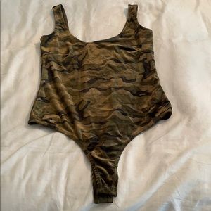 Camouflage velvety material bodysuit